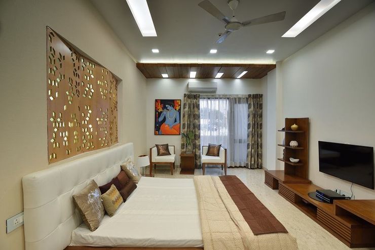 GAJENDRA YADAV'S RESIDENCE Spaces Architects@ka Modern style bedroom