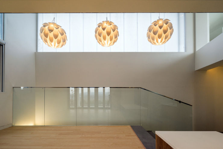 'Snow AIDe Modern Corridor, Hallway and Staircase