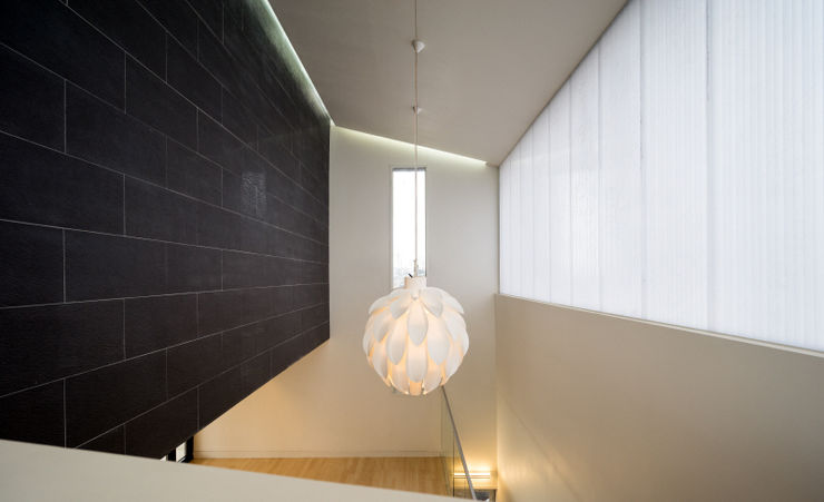 'Snow AIDe Modern Corridor, Hallway and Staircase