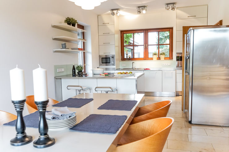 Staging einer Villa zum Verkauf Home Staging Gabriela Überla Klassische Esszimmer