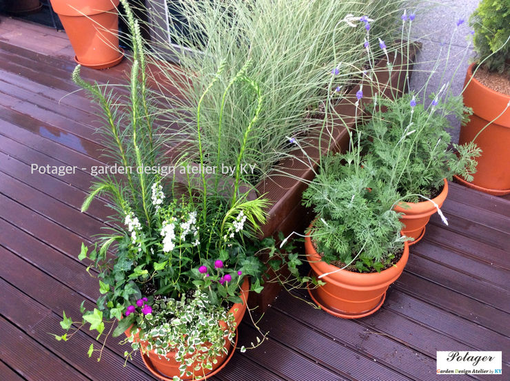 Potager Hiên, sân thượng phong cách kinh điển White