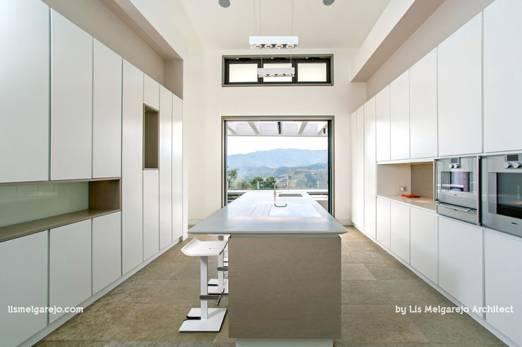 Lis Melgarejo Arquitectura Modern kitchen