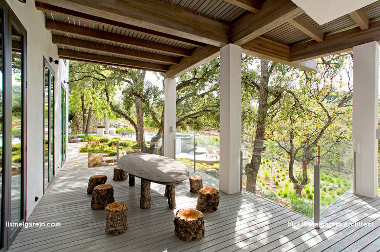 Lis Melgarejo Arquitectura Modern balcony, veranda & terrace