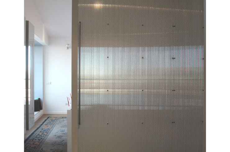 APPARTAMENTO R1 STUDIO DI ARCHITETTURA RAFFIN Finestre & PortePorte Metallo