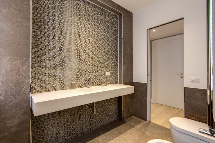 TRIESTE MOB ARCHITECTS Bagno moderno