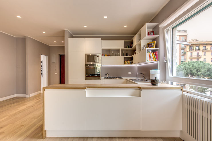 TRIESTE MOB ARCHITECTS Cucina moderna