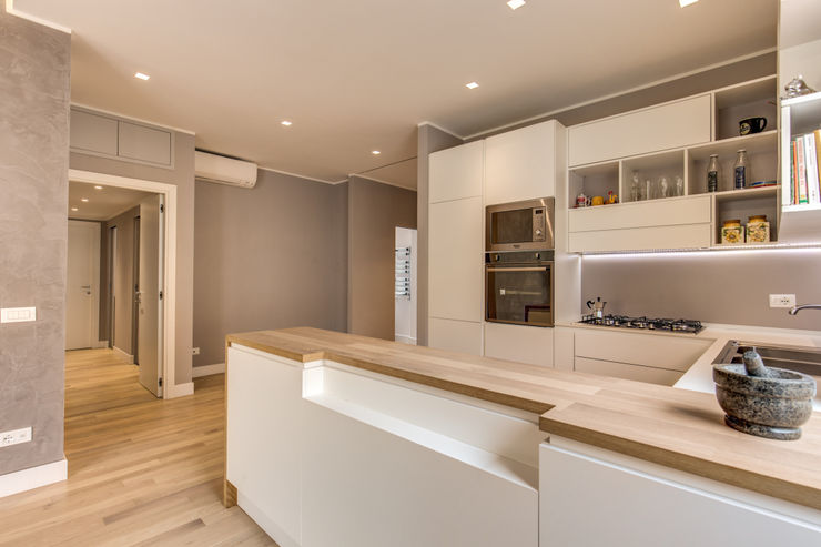 TRIESTE MOB ARCHITECTS Cucina moderna