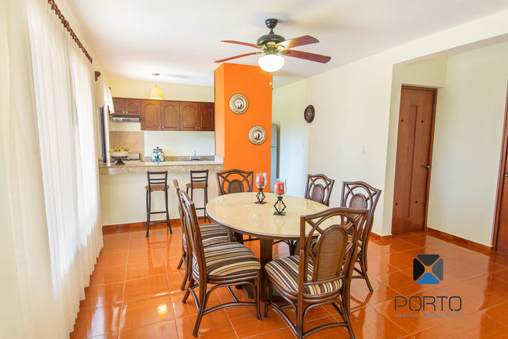 PORTO Arquitectura + Diseño de Interiores Colonial style dining room