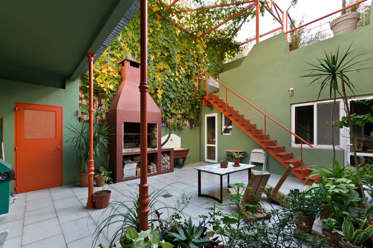 Pop Arq Minimalist style garden