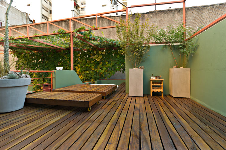 Pop Arq Minimalist style garden