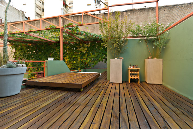 Pop Arq Minimalist style garden