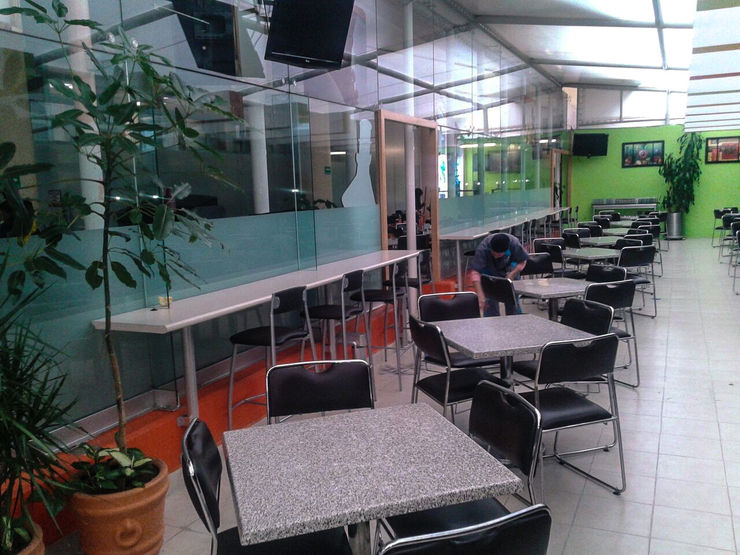 Últimos trabajos Spazio3Design Modern balcony, veranda & terrace