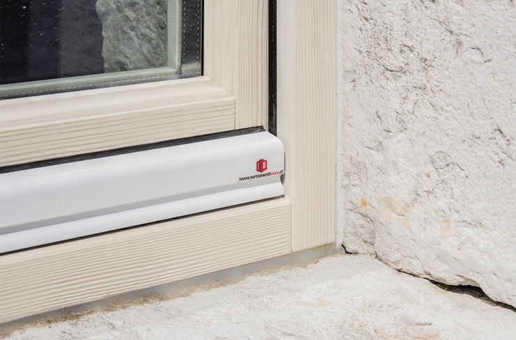Progetto MORO SAS DI GIANNI MORO Finestre & Porte in stile moderno