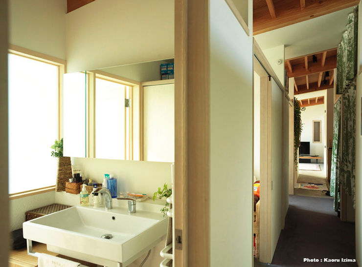 すわ製作所 Eclectic style bathroom