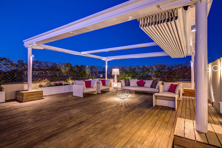 GERMANICO MOB ARCHITECTS Balcone, Veranda & Terrazza in stile moderno
