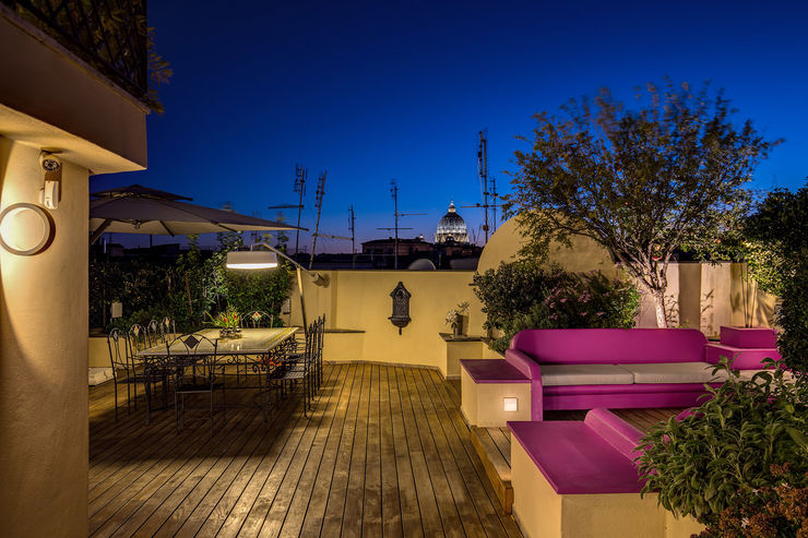 GERMANICO MOB ARCHITECTS Balcone, Veranda & Terrazza in stile moderno