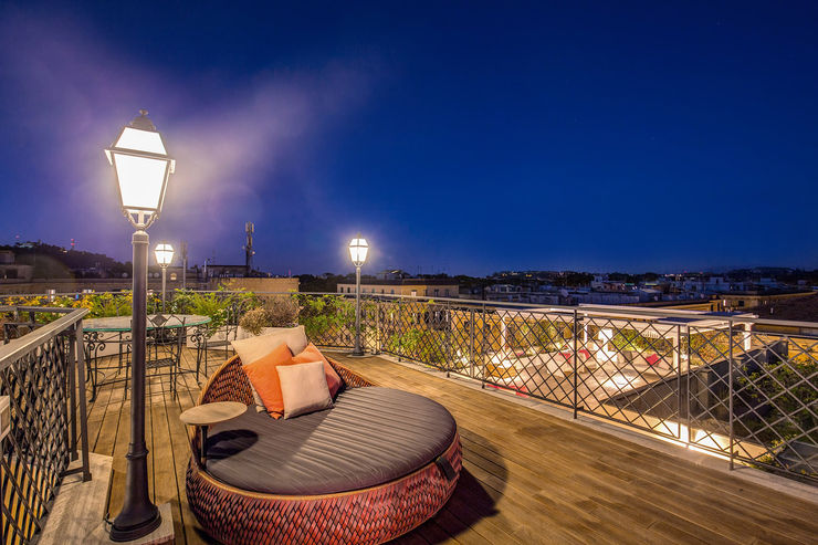GERMANICO MOB ARCHITECTS Balcone, Veranda & Terrazza in stile moderno