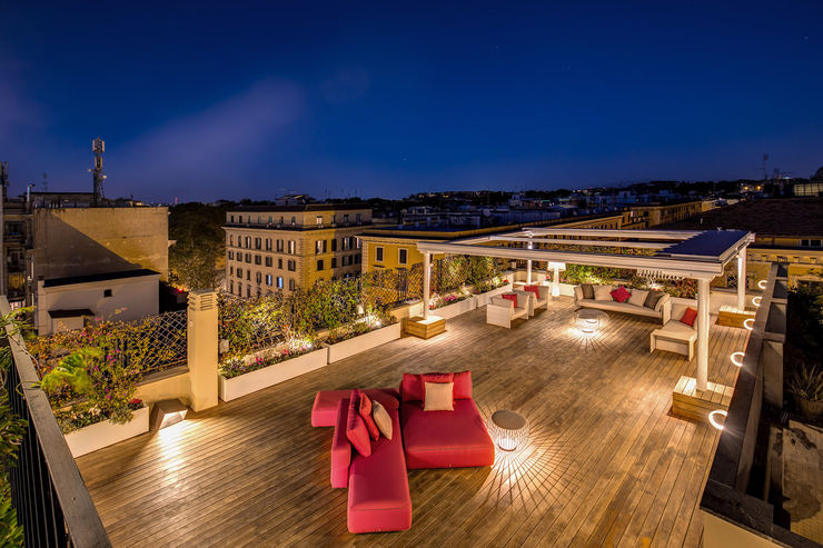 GERMANICO MOB ARCHITECTS Balcone, Veranda & Terrazza in stile moderno