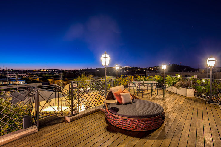 GERMANICO MOB ARCHITECTS Balcone, Veranda & Terrazza in stile moderno