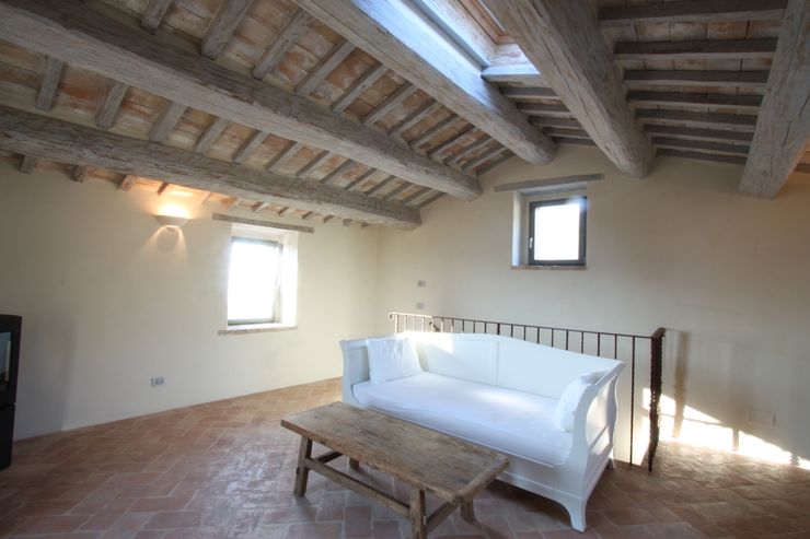 marco carlini architetto Country style study/office