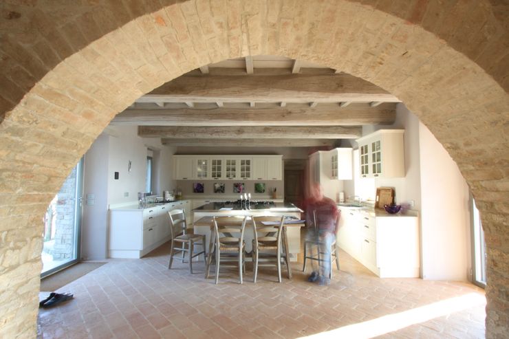 marco carlini architetto Country style kitchen