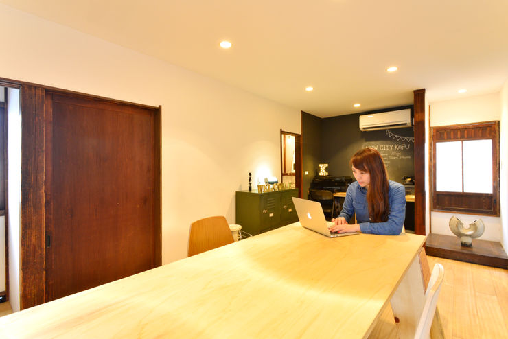 株式会社SHOEI Eclectic style study/office