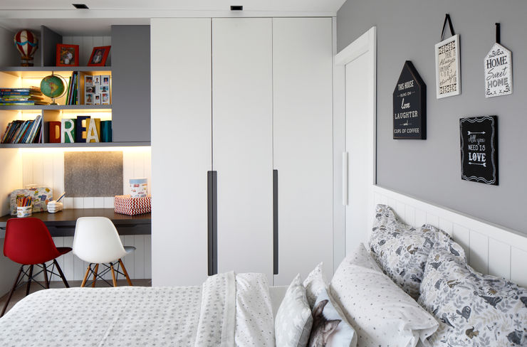 kids bedroom Esra Kazmirci Mimarlik Modern nursery/kids room Grey