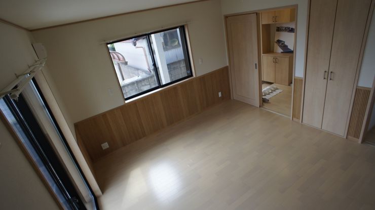 SK邸 マルモコハウス Moderne Wohnzimmer
