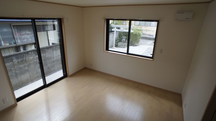 SK邸 マルモコハウス Moderne Wohnzimmer