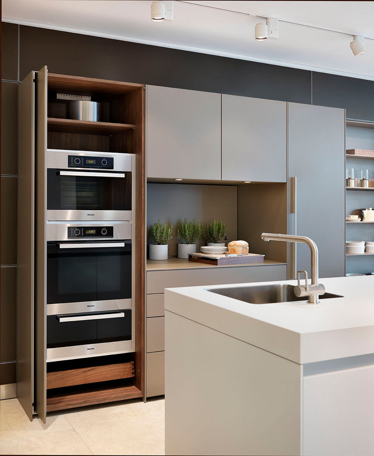 Oxford Showroom Kitchen Architecture Modern kitchen