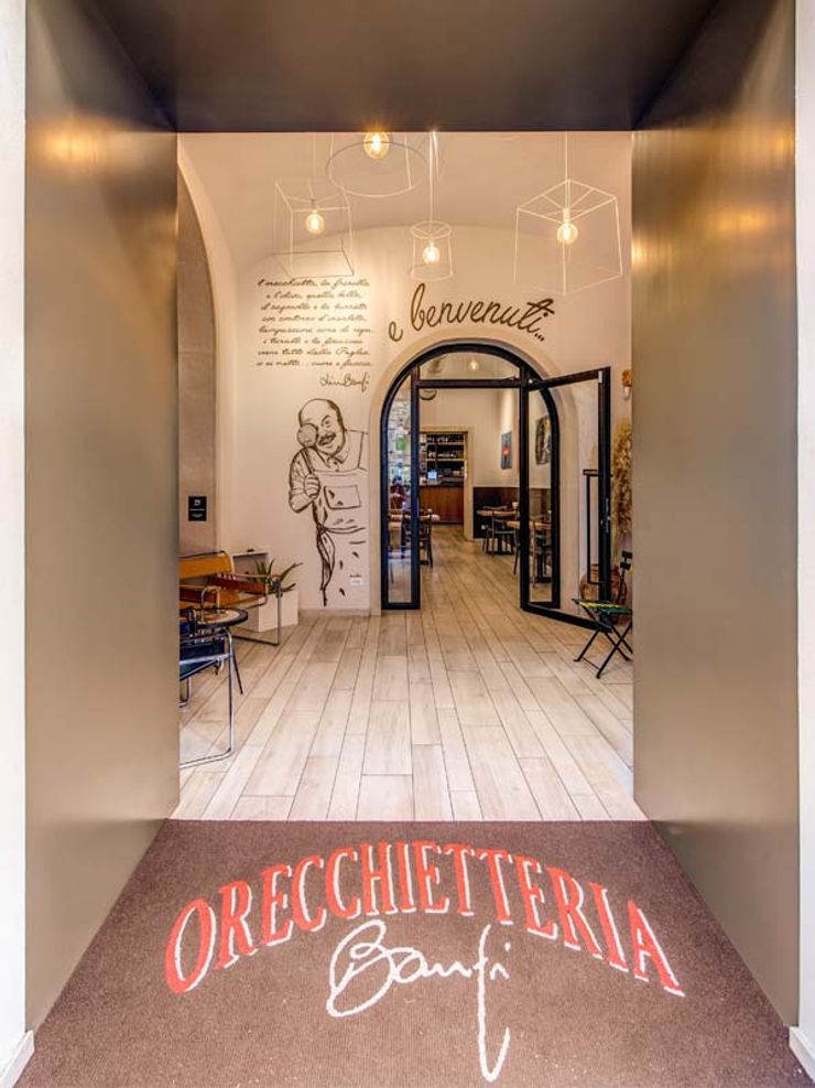 ORECCHIETTERIA BANFI MOB ARCHITECTS Pavimento