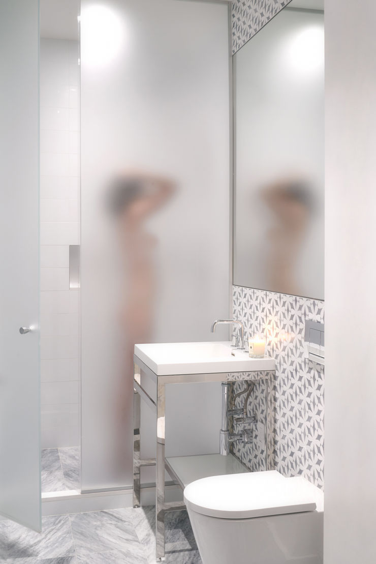 Tribeca Apartment Sarah Jefferys Design Modern Bathroom