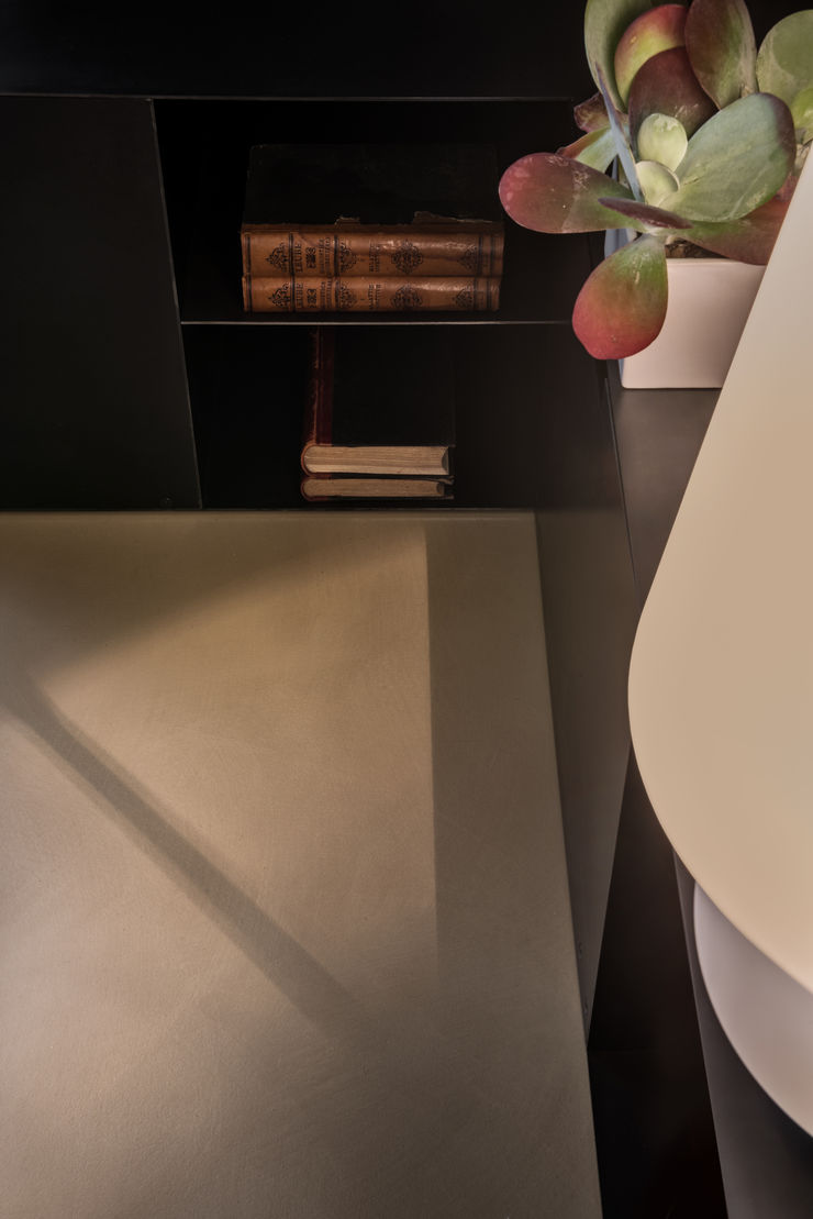 Ristrutturazione nel cuore di Iseo Resin srl Pavimento Beige
