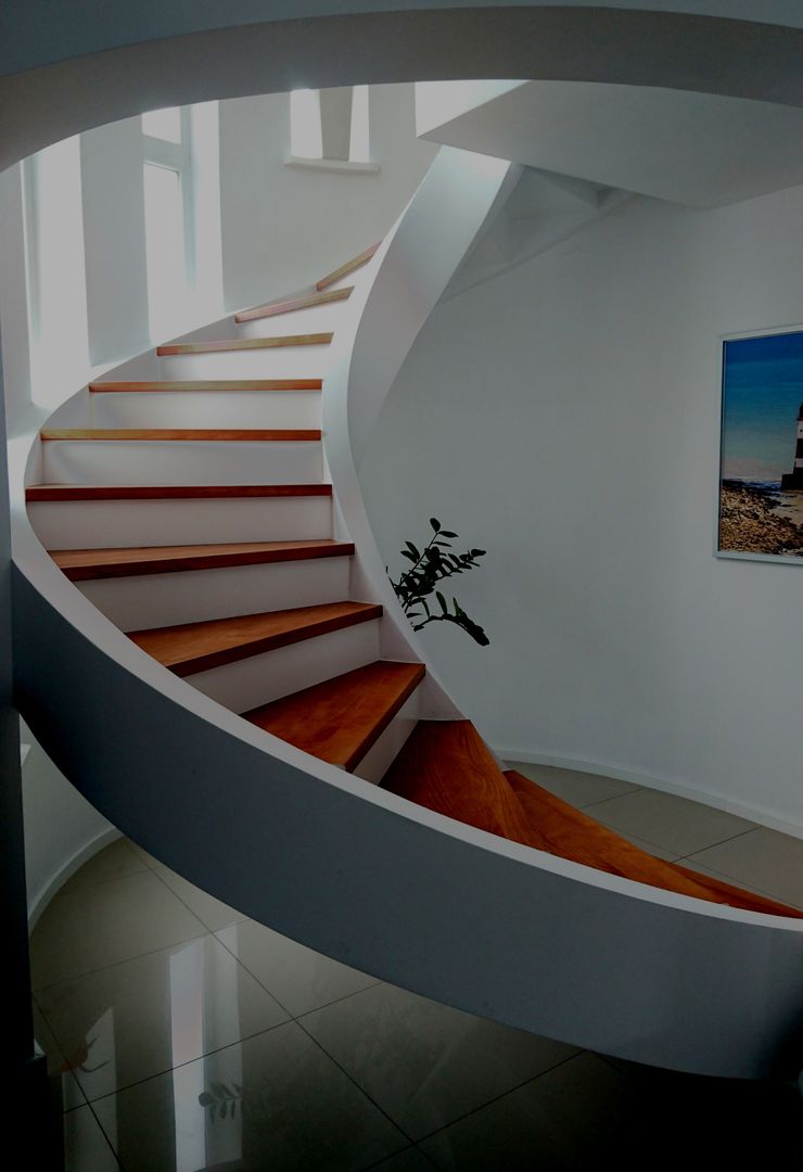 Wendeltreppen - Massive Treppen aus Blähton Fertigteilen | homify