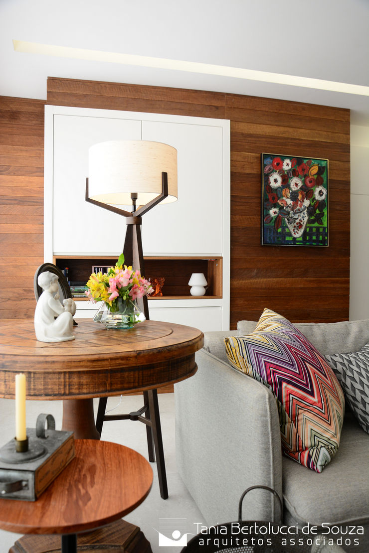 Sala de Estar Tania Bertolucci de Souza | Arquitetos Associados Salas de estar modernas