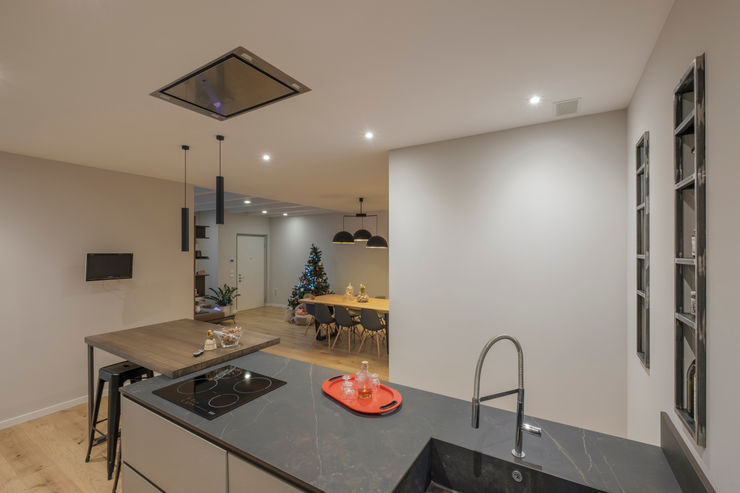 VILLE COLOMBERA – FINITURE ed INTERIOR DESIGN, Contemporaneo/Moderno 2.0 2P COSTRUZIONI srl Cucina moderna