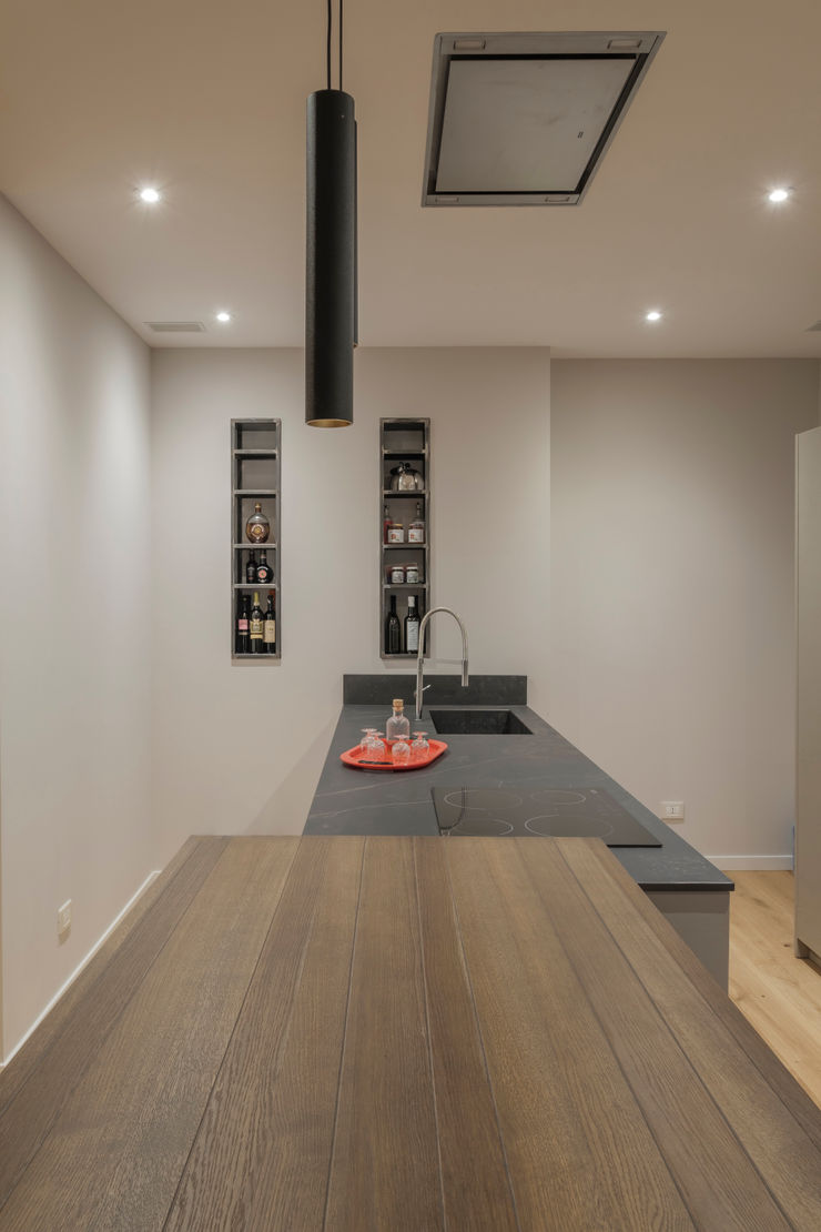 VILLE COLOMBERA – FINITURE ed INTERIOR DESIGN, Contemporaneo/Moderno 2.0 2P COSTRUZIONI srl Cucina moderna