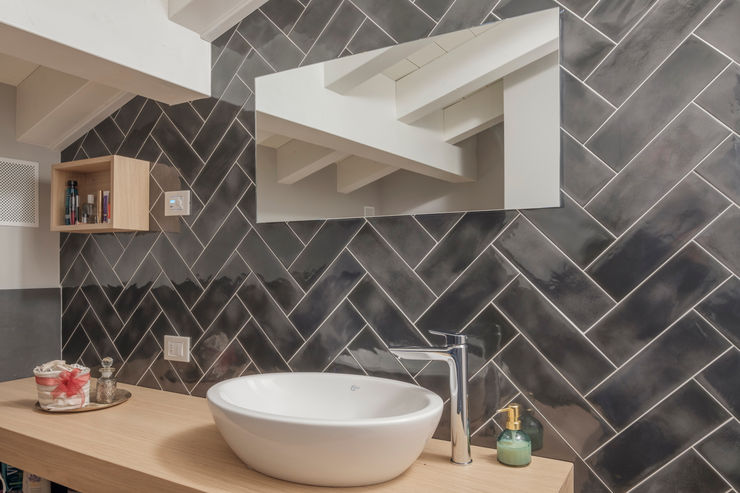 VILLE COLOMBERA – FINITURE ed INTERIOR DESIGN, Contemporaneo/Moderno 2.0 2P COSTRUZIONI srl Bagno moderno