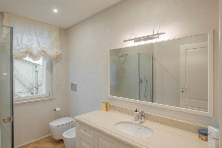 Quadrifamiliare <q>IL QUADRIFOGLIO</q> – Appartamento stile CLASSICO 2P COSTRUZIONI srl Bagno in stile classico