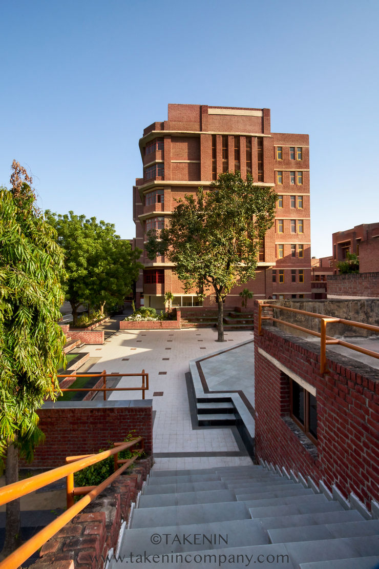 DPS Noida by AND Studio TakenIn Classic schools