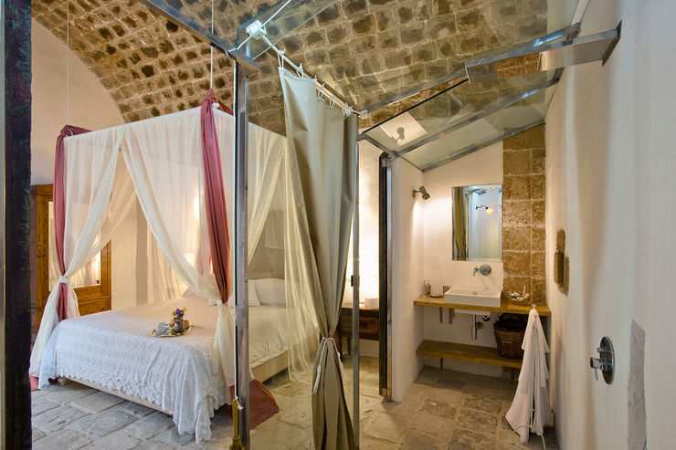 Masseria Vendicari, Sicilia (Giacomo Foti Photographer) Giacomo Foti Photographer Bagno in stile mediterraneo