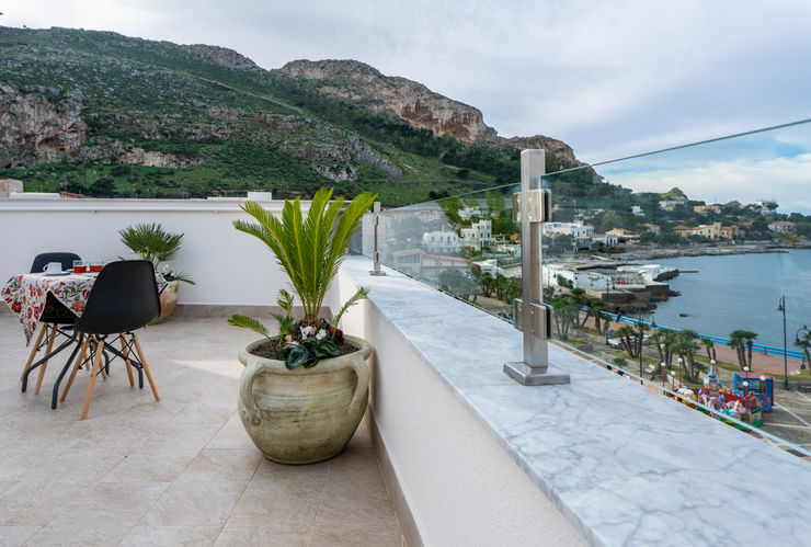 Una terrazza sul Golfo B&B Danilo Arigo Hotel in stile mediterraneo