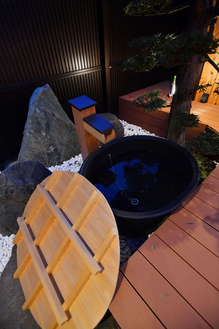 ガレージ 露天風呂付き平屋建て住宅 Homify