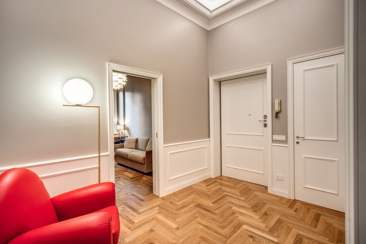 PARIOLI MOB ARCHITECTS Ingresso, Corridoio & Scale in stile moderno
