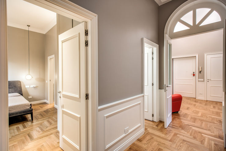 PARIOLI MOB ARCHITECTS Ingresso, Corridoio & Scale in stile moderno