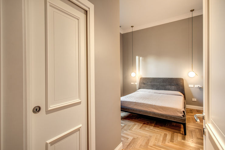 PARIOLI MOB ARCHITECTS Camera da letto moderna