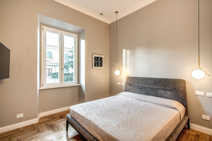 PARIOLI MOB ARCHITECTS Camera da letto moderna
