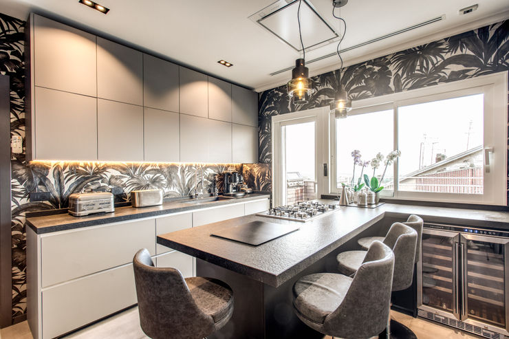 CORTINA D'AMPEZZO MOB ARCHITECTS Cucina moderna