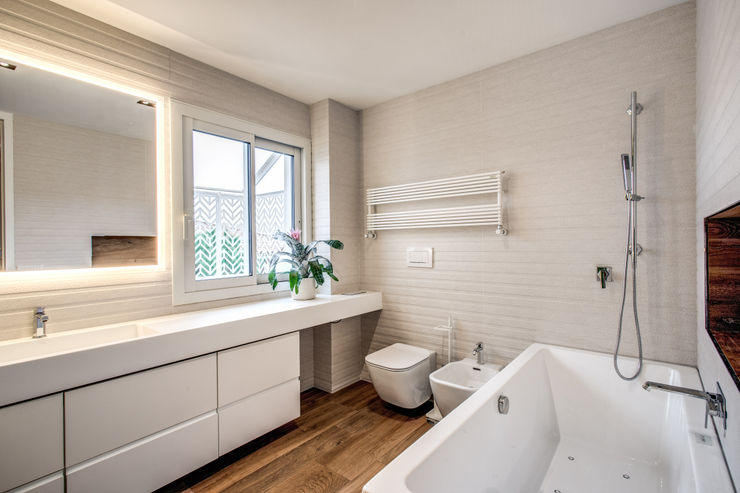 CORTINA D'AMPEZZO MOB ARCHITECTS Bagno moderno