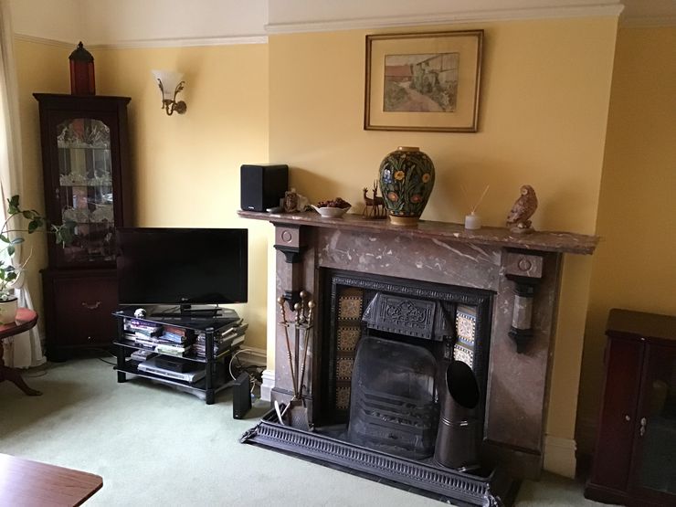 Country House Style Lounge Girl About The House
